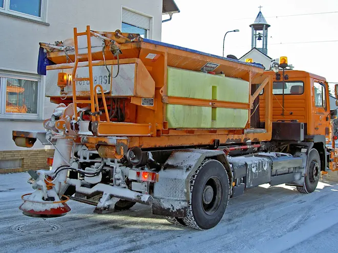 Een strooiwagen in Duitsland - Heidas