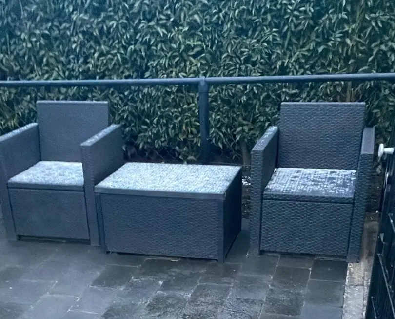 Een klein beetje sneeuw in Zevenhuizen, vanochtend - Jolanda Bakker