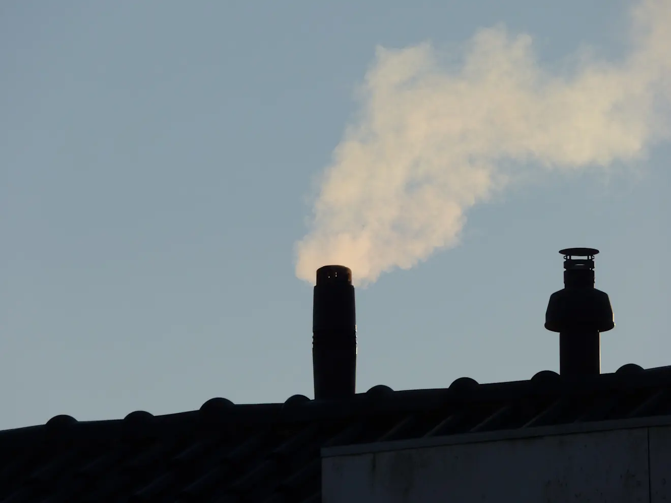 Op steeds meer plaatsen gaat de verwarming weer aan - Chris Meewis