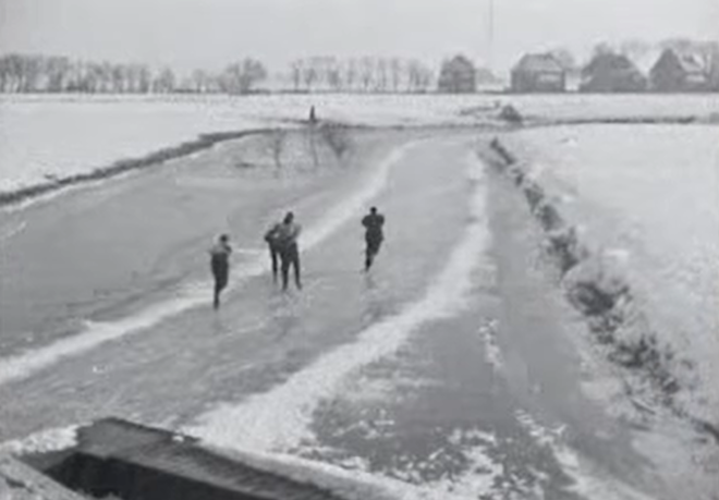 De Elfstedentocht van 22 januari 1942 - still uit filmpje Wikipedia