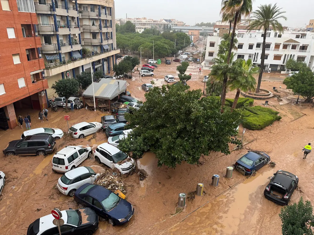 Schade na de watervloed in Catarroja - Manuel Pérez García en Estefania Monerri Mínguez