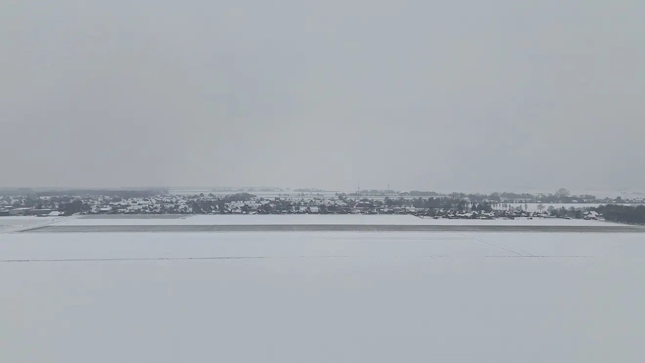 Een witte wereld in het noordoosten van Groningen - Jannes Wiersema