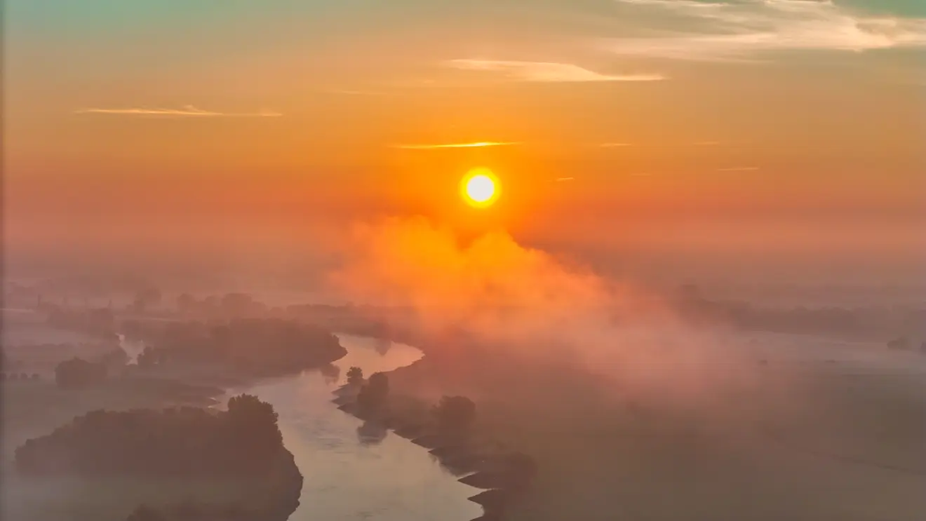 Zonsopkomst, gisteren in de buurt van Bronkhorst - Hans van Loenen