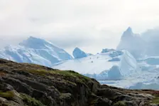 De gletsjer bij Ilulissat die steeds weer nieuwe ijsbergen produceert - Gitte Winter