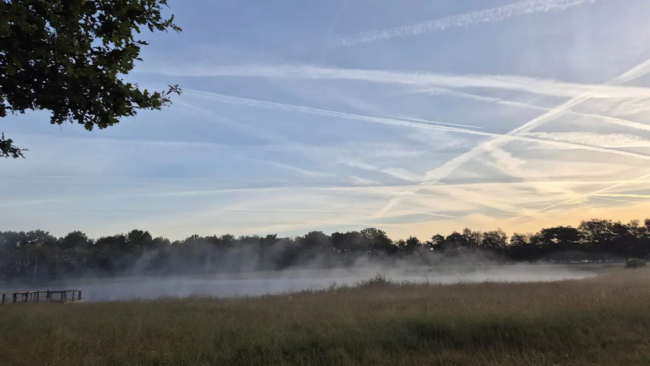 Bij de start van de dag was her en der een beetje mist te zien - Francien Tax