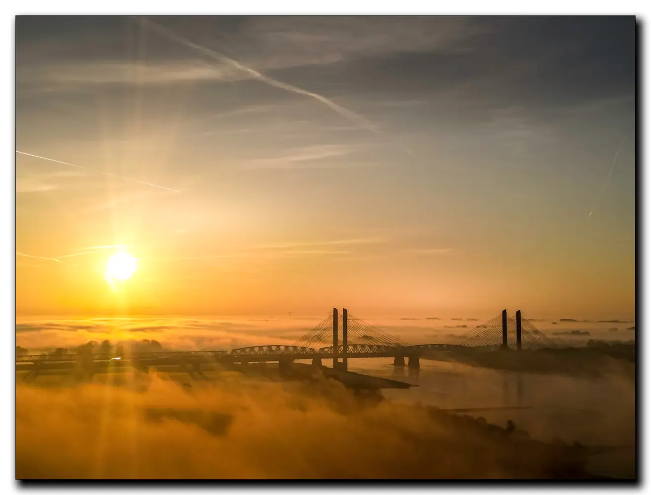 Mist bij de brug - John Oomen