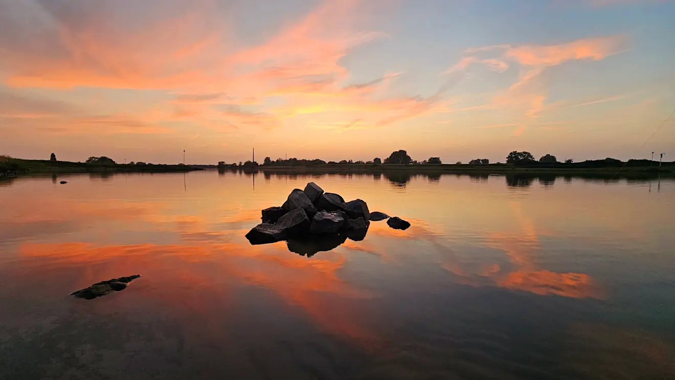 Zonsondergang aan de Lek - Nely van Frankenhuyzen