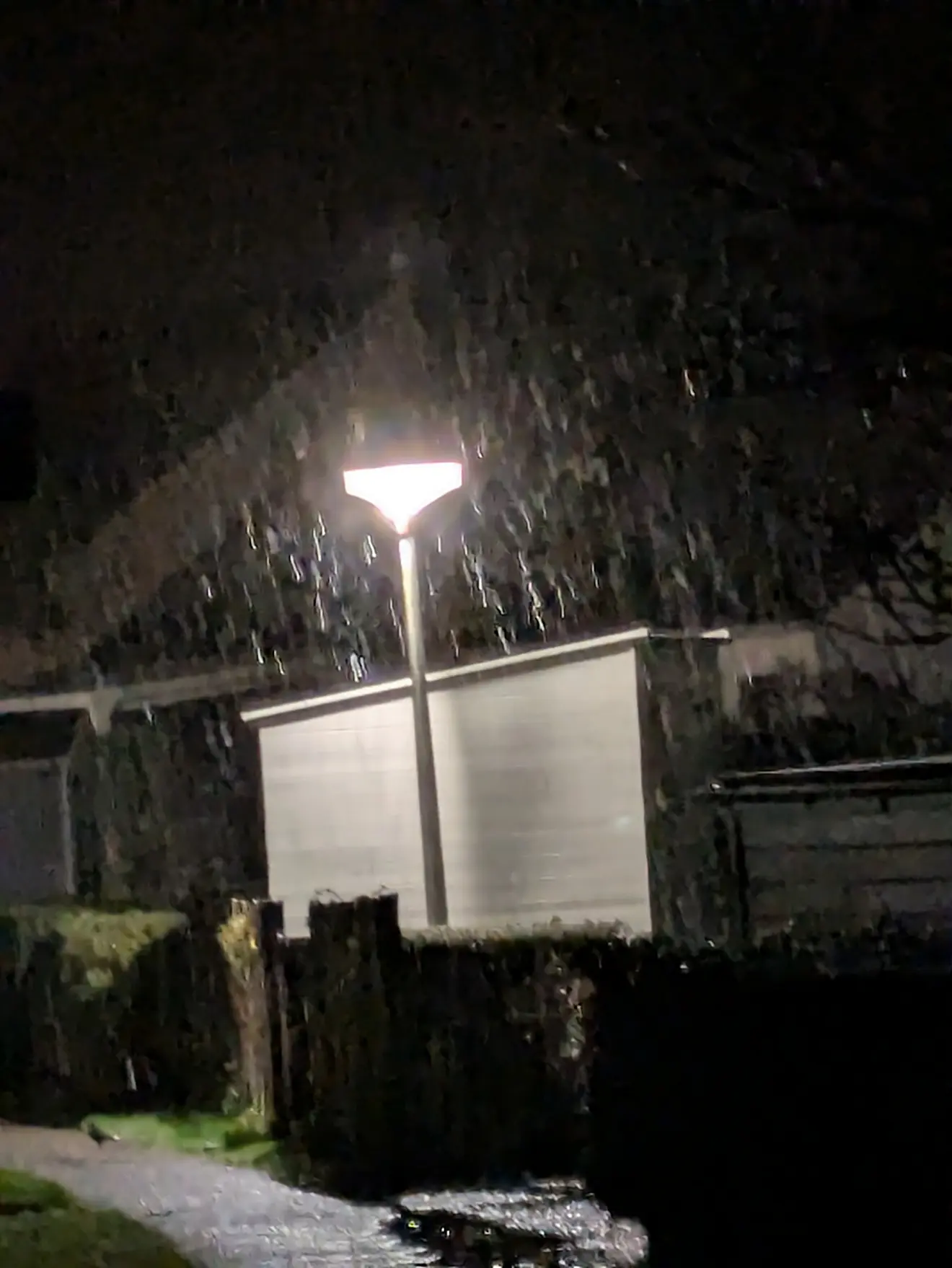 In het Zeeuwse Oostkappelle viel vanochtend natte sneeuw - Cees Simonse