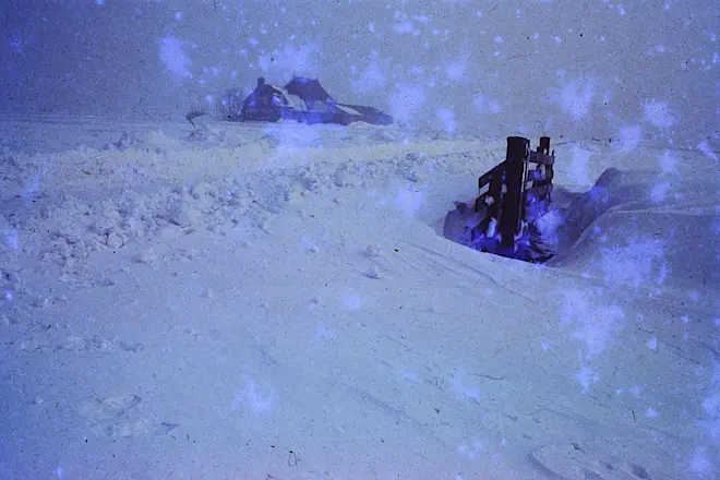 Friesland na de sneeuwstorm van 14 februari 1979 - Peter van den Born