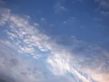 Wolken en zon vandaag - Chris Meewis