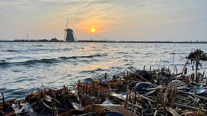 Het was vanochtend overal in Nederland even koud. Lang duurt dat niet, zachte lucht is alweer onderweg - Jolanda Bakker