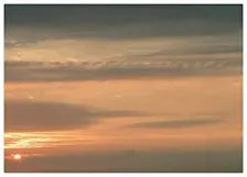 De ribbels bovenin laten Kelvin-Helmholtz onstabiliteit zien - Carlos Sour