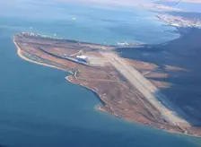 Het vliegveld van Longyearbyen vanuit de lucht - Wikipedia