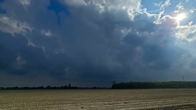 Het onweer boven Groningen - Jannes Wiersema