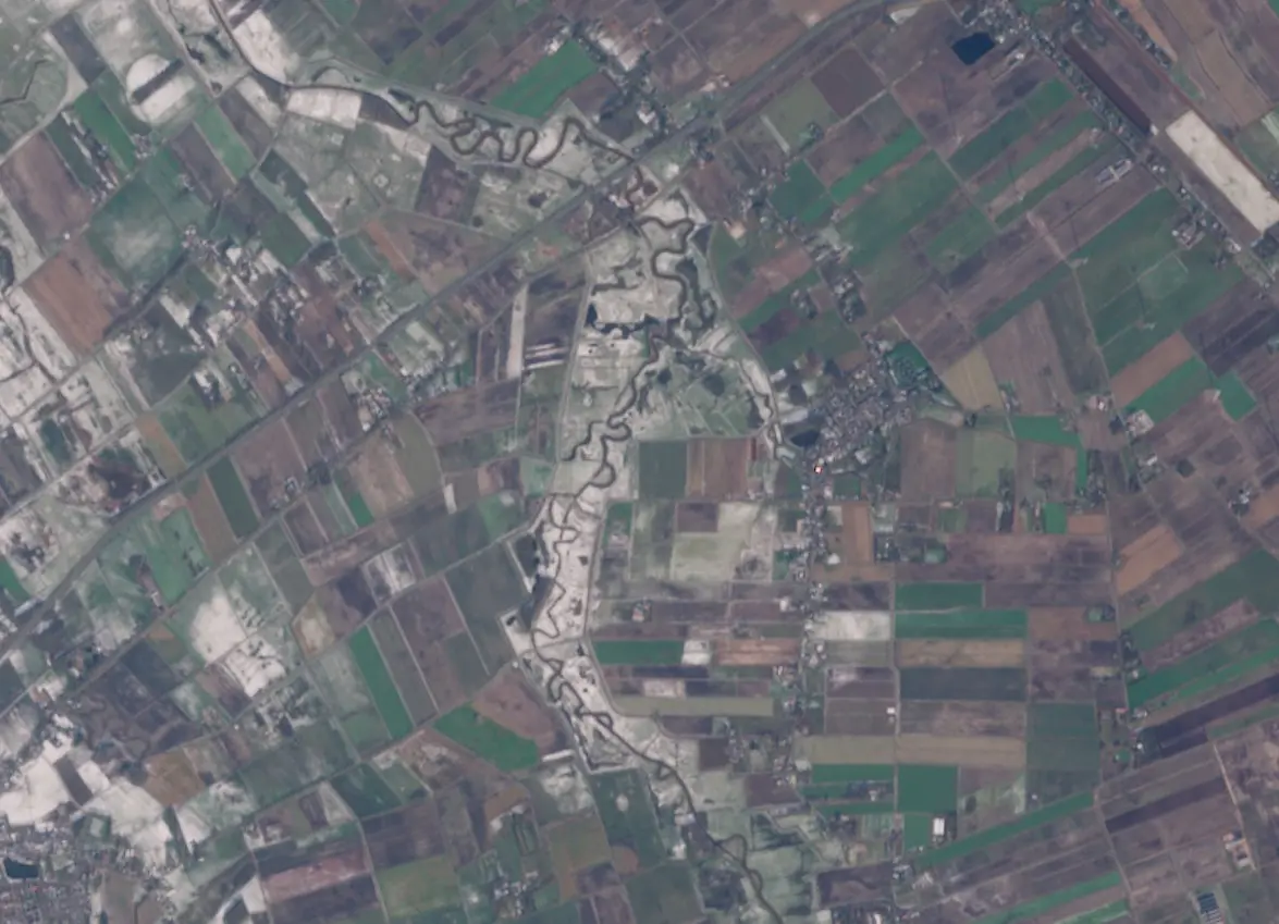 De kronkelende Hunze in zijn witte dal - Copernicus Sentinel-2