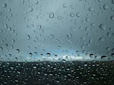 Ook vanochtend viel uit de bewolking af en toe nog wat regen - Chris Meewis