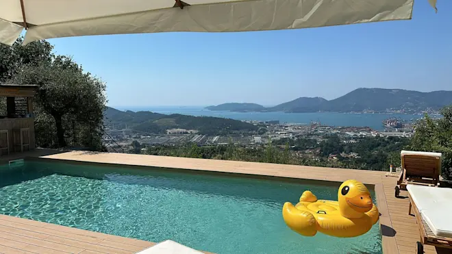 In La Spezia in Italië is het erg warm - Tycho van den Born