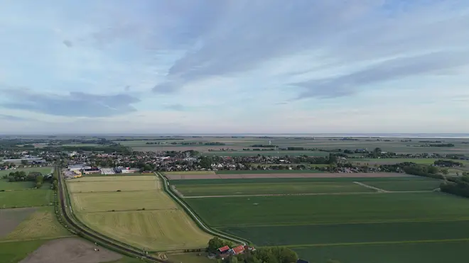 Er was vanochtend boven Nederland duidelijk meer bewolking in de lucht dan de afgelopen dagen - Jannes Wiersema
