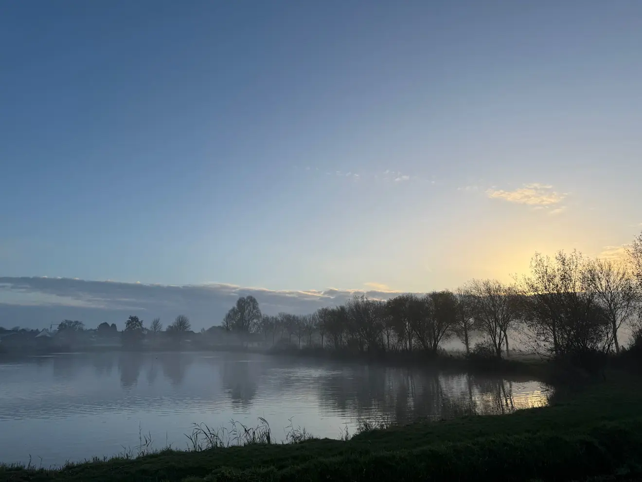Zonsopkomst in de buurt van Montfort - Thieu Smeets