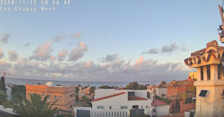 Aan de Costa del Sol, even ten westen van Marbella, scheen vanochtend nog de zon - Webcam