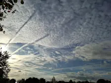 Een lucht met van alles wat, boven Lichtenvoorde - Tinus Beckers