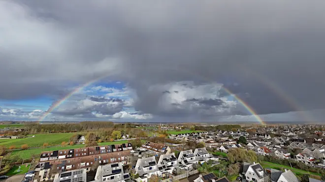 Fraaie regenboog in de buurt van Voorne aan Zee - Simone Wiersma