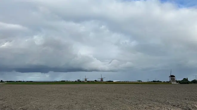 Het is even fris zomerweer in Nederland - Jolanda Bakker