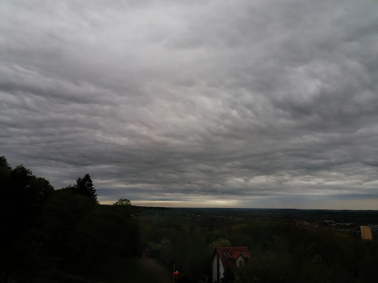 Asperitas wolken boven Zuid-Limburg - Carlos Sour