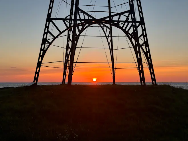 Ook in Nederland werd het dinsdag erg warm. Bij de IJzeren Kaap op Texel was dat al vroeg duidelijk - John Oomen