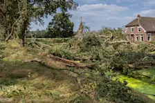 De schade voor het huis is enorm - Karin Broekhuijsen