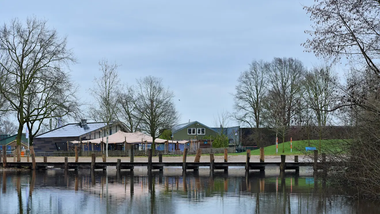 Nog is het grijs en zacht, maar gaat dat de komende tijd veranderen? - Cynthia van Leusden