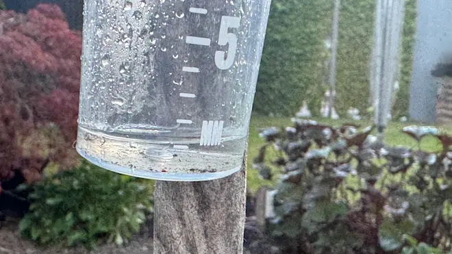 In Zevenhuizen was vanochtend al iets meer dan een millimeter gevallen - Jolanda Bakker