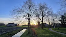 Een start met zon in Roodeschool - Jannes Wiersema.