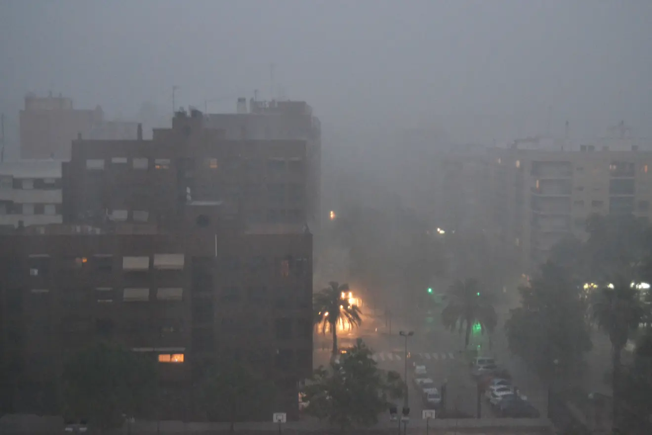 Zware regenval in Valencia, in 2014 - Joan Banjo