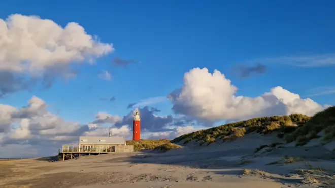 Na de storm wordt het weer rustiger, met meer zon - Frans Alderse Baas
