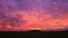 Avondrood bij Roodeschool - Jannes Wiersema.