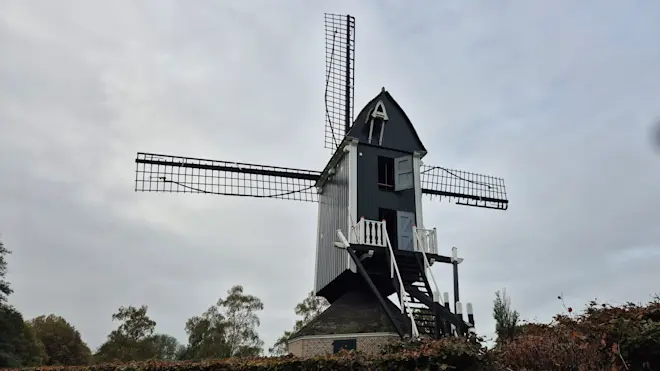 In de westelijke helft van het land begon de dag vanochtend op veel plaatsen nog bewolkt - Francien Tax