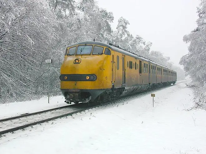 IJzel en sneeuw op 4 februari 2001 in de buurt van Ruurlo - Spoorzoeker.net