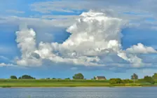 Een fraaie stapelwolk in de buurt van Culemborg - Cynthia van Leusden