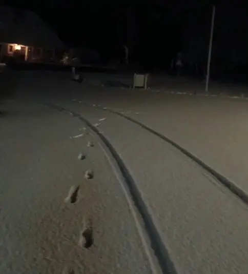 In Wijster in Drenthe lag vanochtend 4 centimeter sneeuw - Gerrit Woertink